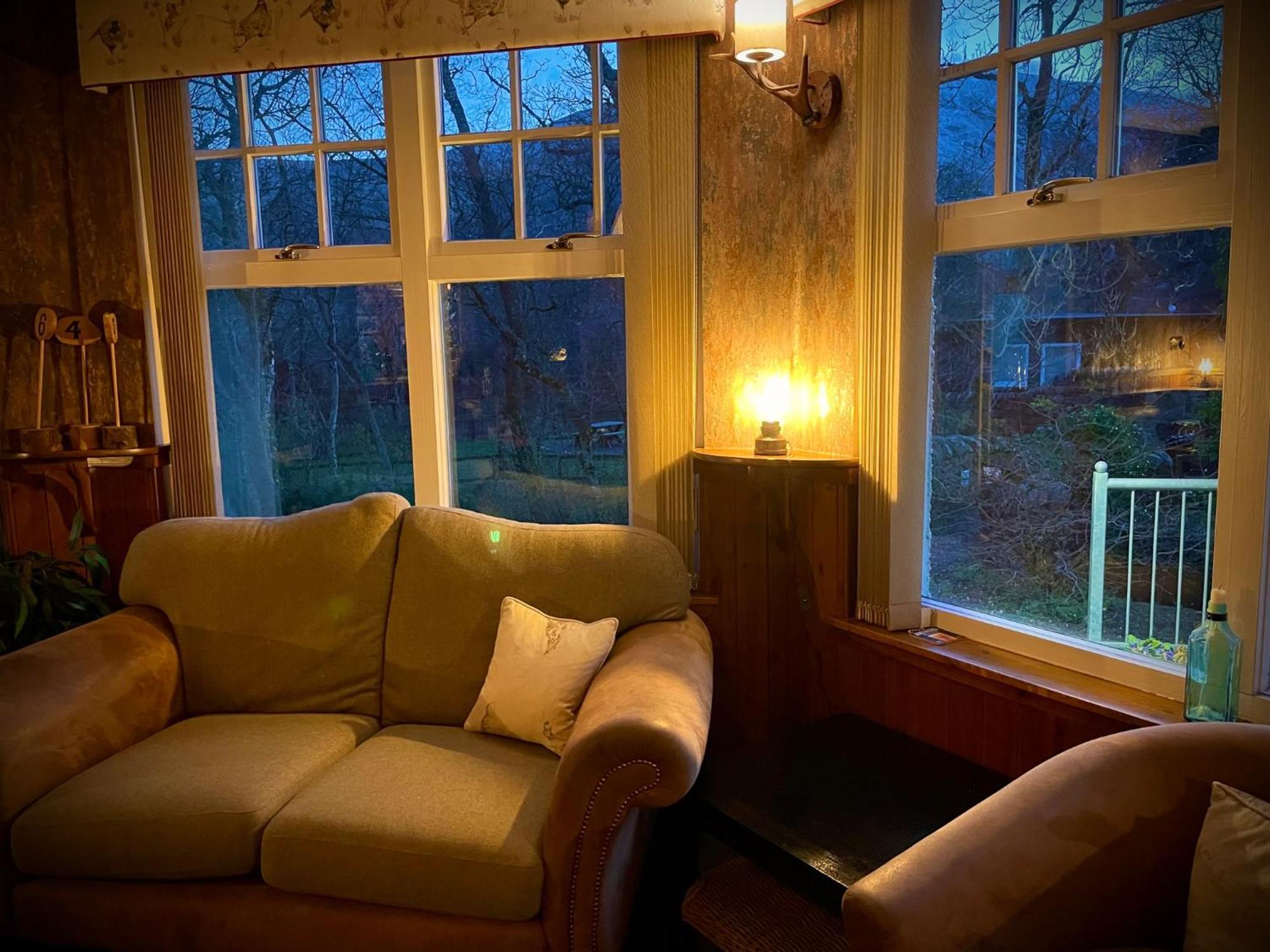 Glen Clova Hotel & Luxury Lodges Millton of Clova Exteriör bild