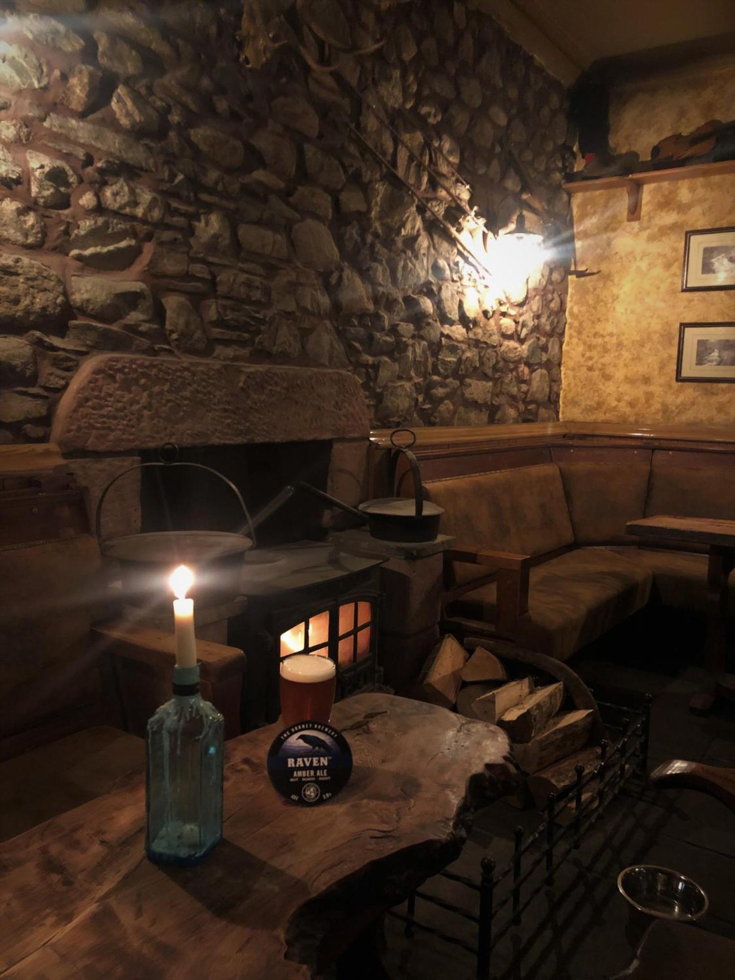 Glen Clova Hotel & Luxury Lodges Millton of Clova Exteriör bild