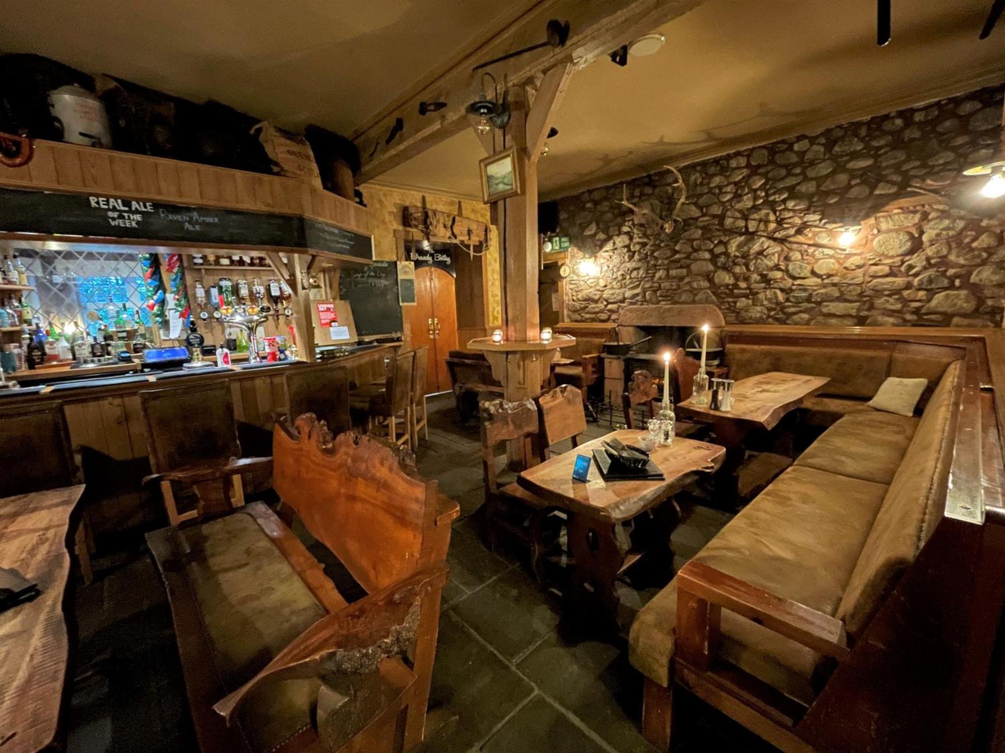 Glen Clova Hotel & Luxury Lodges Millton of Clova Exteriör bild